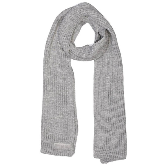 PINK Victoria’s Secret Gray Scarf - Picture 1 of 4